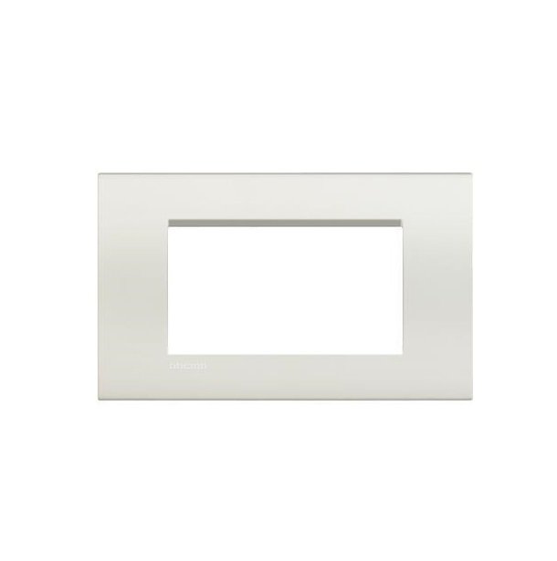 

LEGRAND Bticino LivingLight 4 модуля, Белый (LNA4804BI)