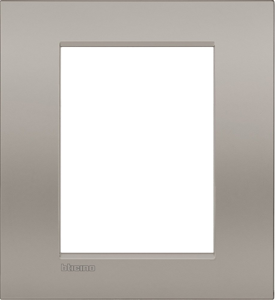 

LEGRAND Bticino LivingLight Рамка прямоугольная, 3+3 модуля, Пищаник (LNC4826SB), Бежевый