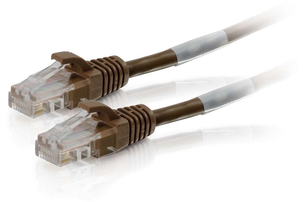 

C2G Cat5e 0.5 м коричневый (CG83672)