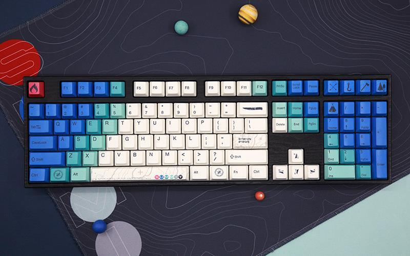 

Varmilo MA108M Summit R2 EC Daisy V2 (MA108MA022A8A4A06A007)